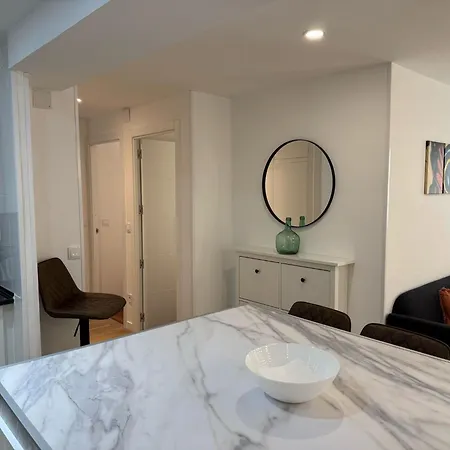 Entire 1 Minute From The Historical Center Apartment