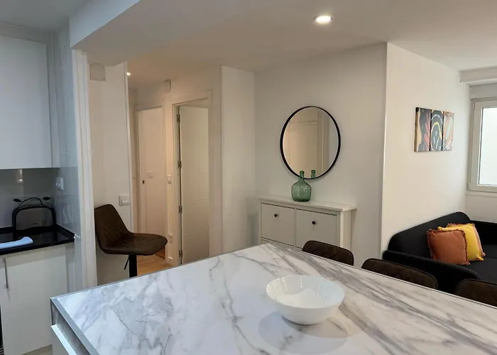 Entire 1 Minute From The Historical Center Lägenhet